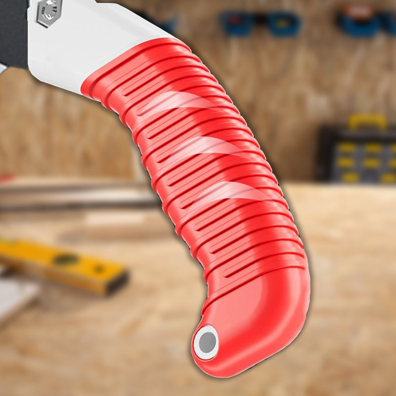 Lightweight and sharp universal pruning saw with sheath